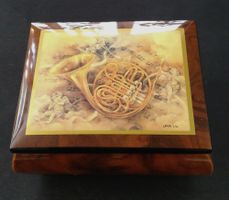 Hochwertige Musikdose Holz