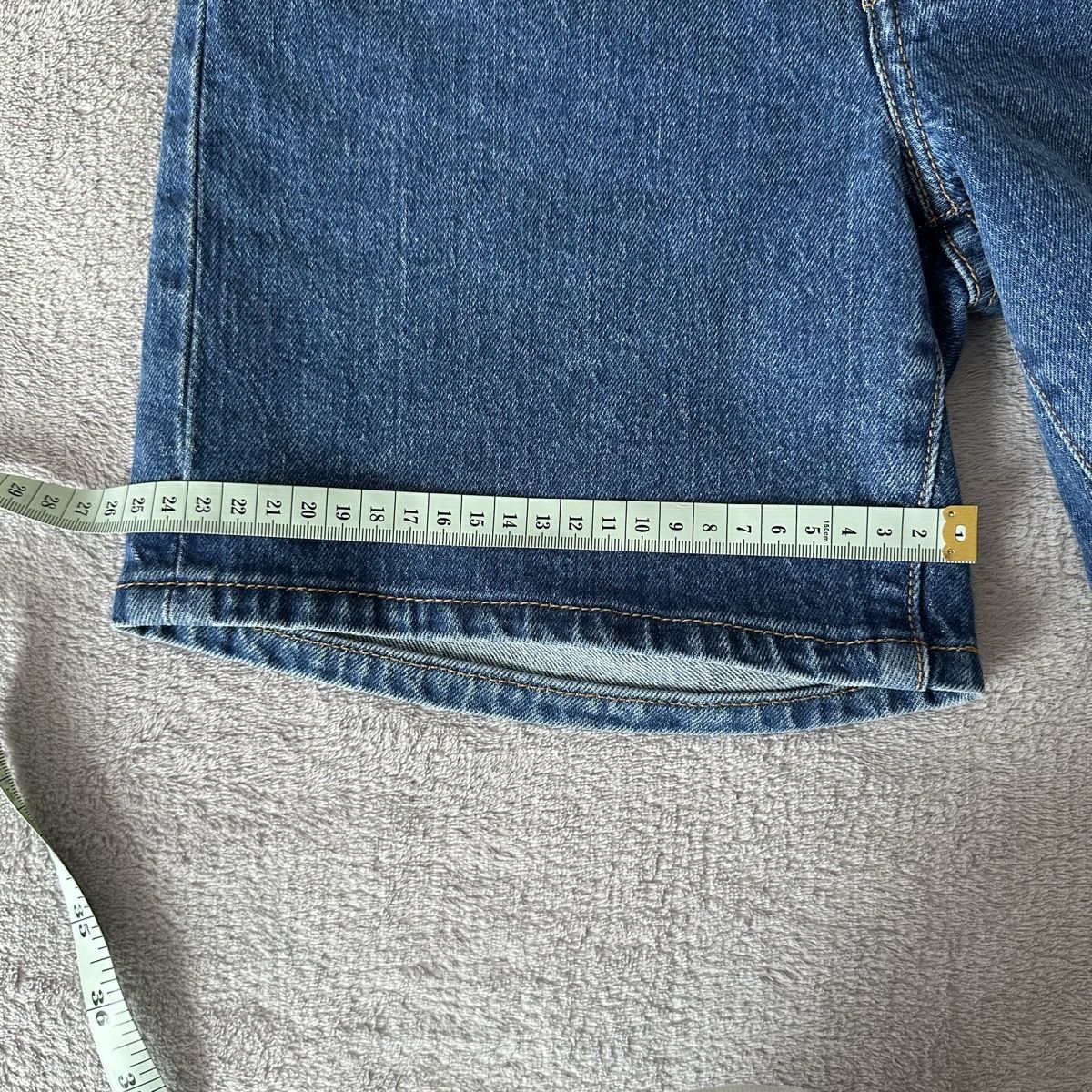 Levi's Pantaloni: Shorts Levi’s 501 W24 – Nuovo (secondo la descrizione) da Givisiez venduto da dor_xb9k 6