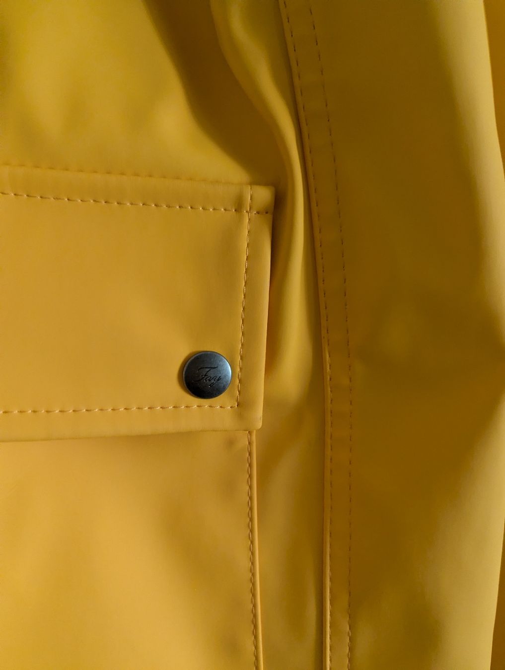 Fay Cappotti: New Raincoat by Fay, size M – Nuovo e nell'imballaggio originale da Bern venduto da tym_k7bc 6
