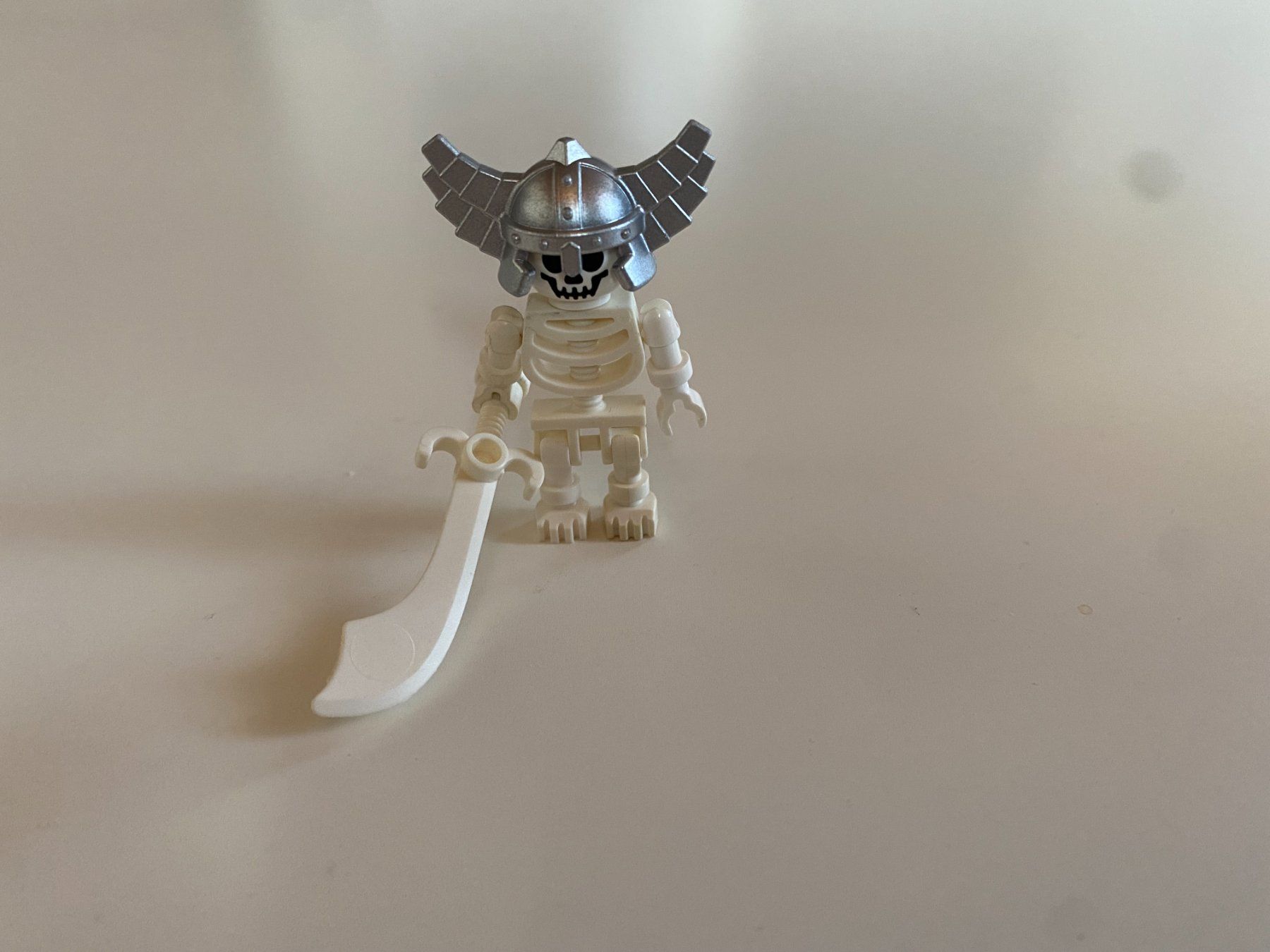 Lego Jouets: LEGO - FIGUR - SKELETT – D'occasion à Gelterkinden par ajdt4