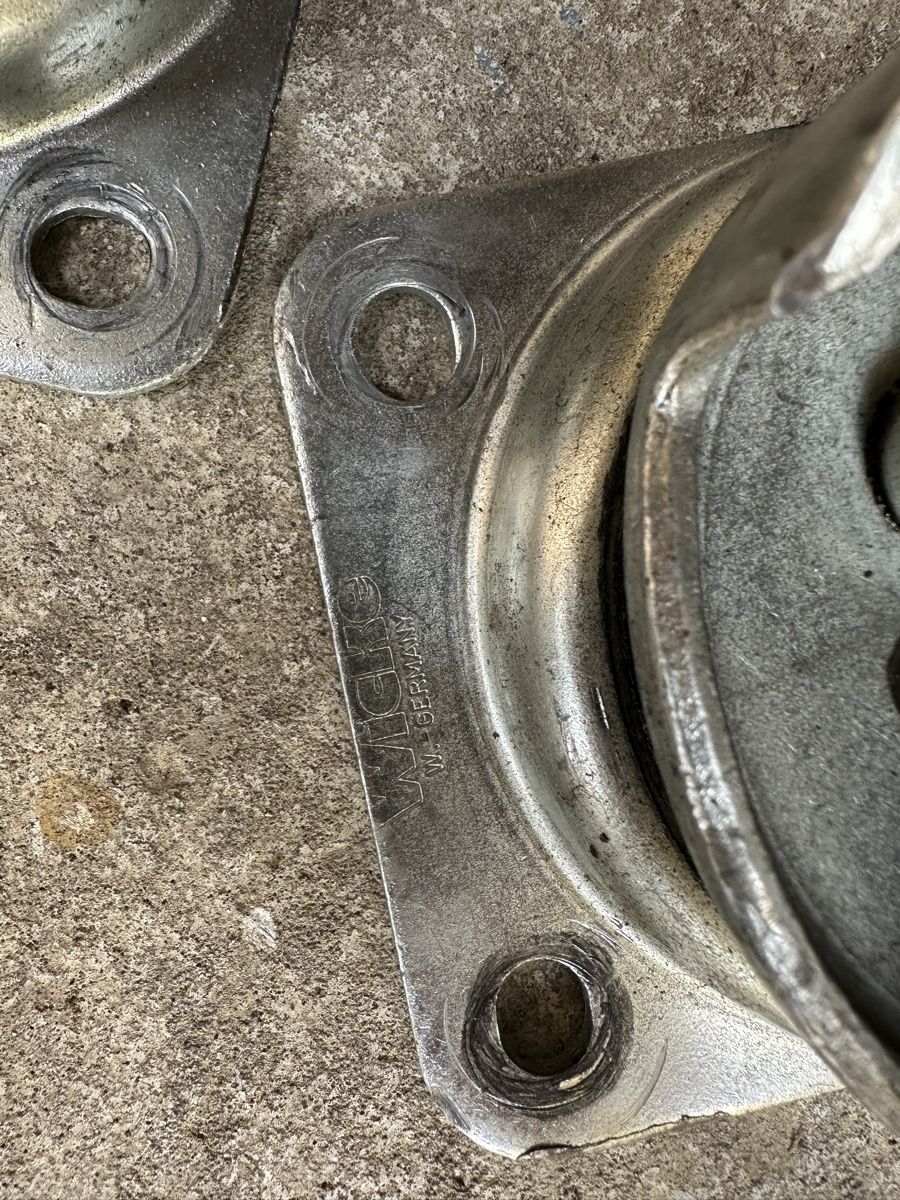 Altro per stoccaggio & trasporto: 4 Stück Rollen, Lenkrollen, Möbelrollen, Industrierollen – Usato da Liestal venduto da forty-four_shop 3