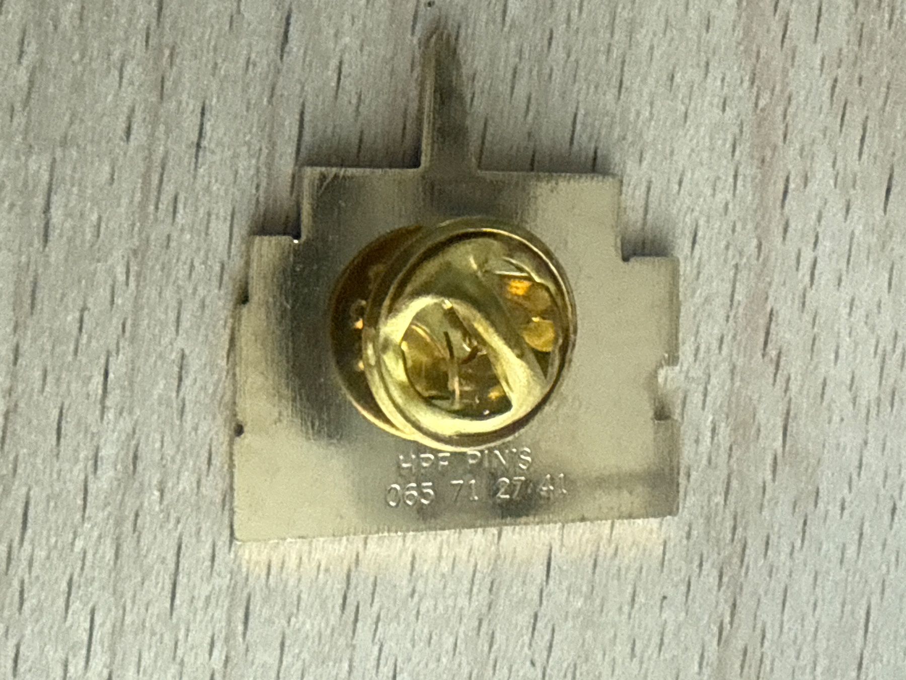 Placchette & Badge: Pin Interlabor Belp AG – Usato da Glattbrugg venduto da Schweigmatt 1