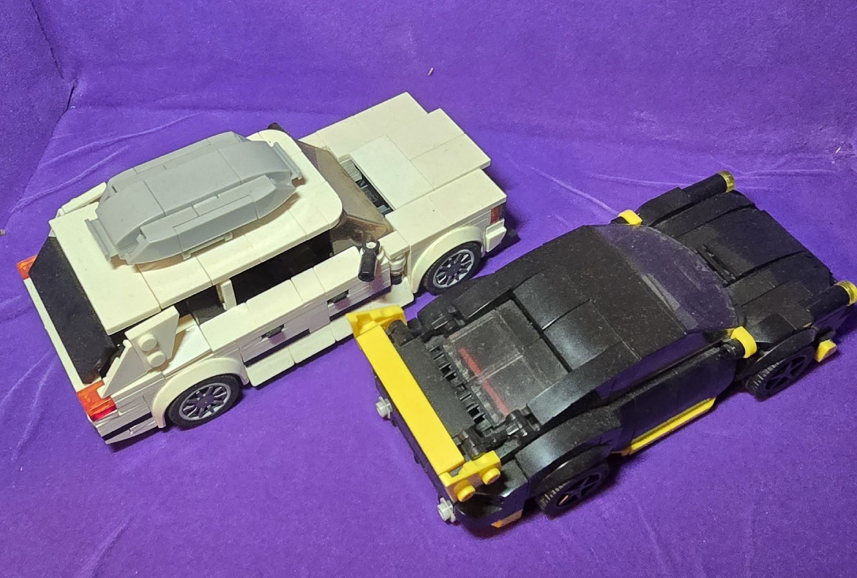 Lego Giocattoli: 2x Klemmbaustein Autos / Lego Style – Usato da Wangs venduto da Restposten.Garage 5