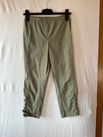 Schöne 3/4 Hose von Yest Gr. 36