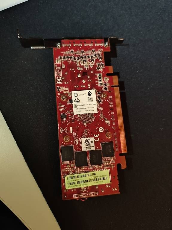 Amd Cartes graphiques: AMD FirePro W4100 – D'occasion à Neuenkirch par Metal_666 2