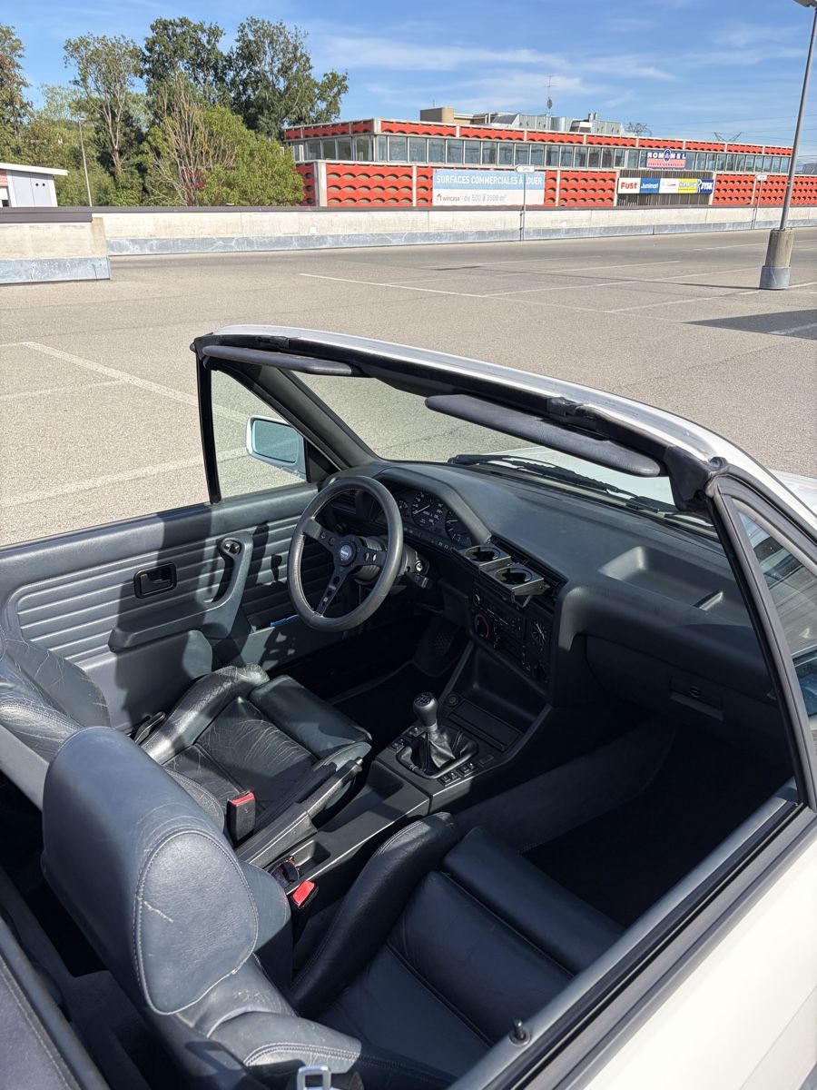 BMW Automobili: BMW E30 318i cabriolet expertisés à jour – Usato da Romanel-s-Lausanne venduto da Pidrroou 5