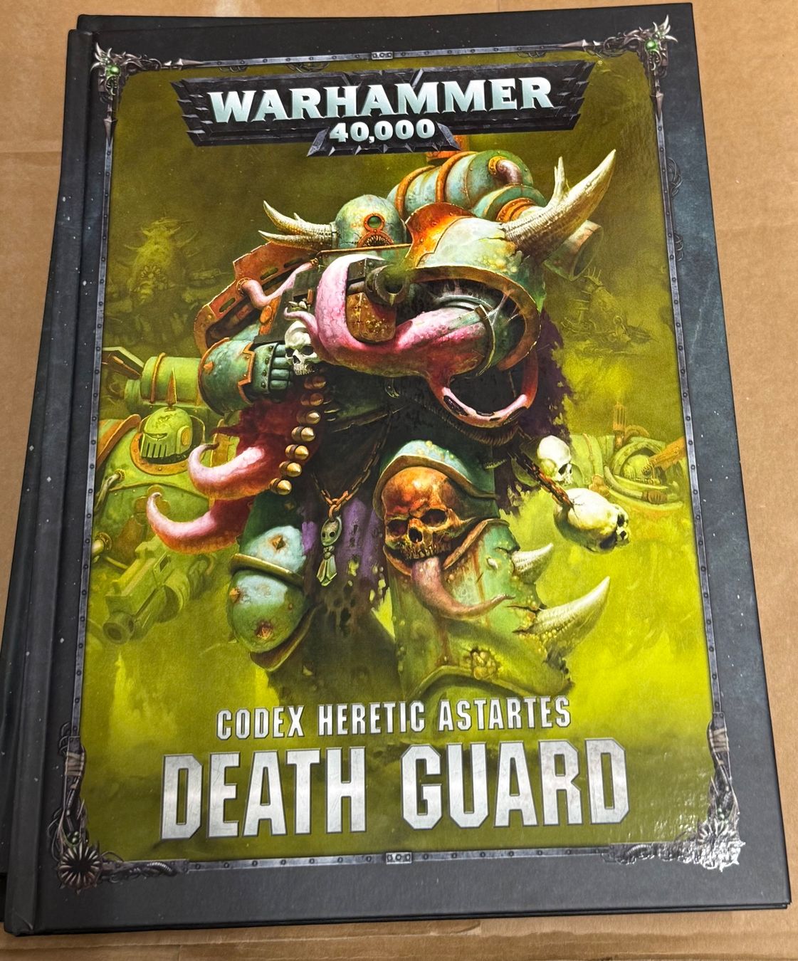 Libri: Warhammer 40.000: 8th Edition Codex - Death Guard – Usato da Zürich venduto da MegaYaranaika