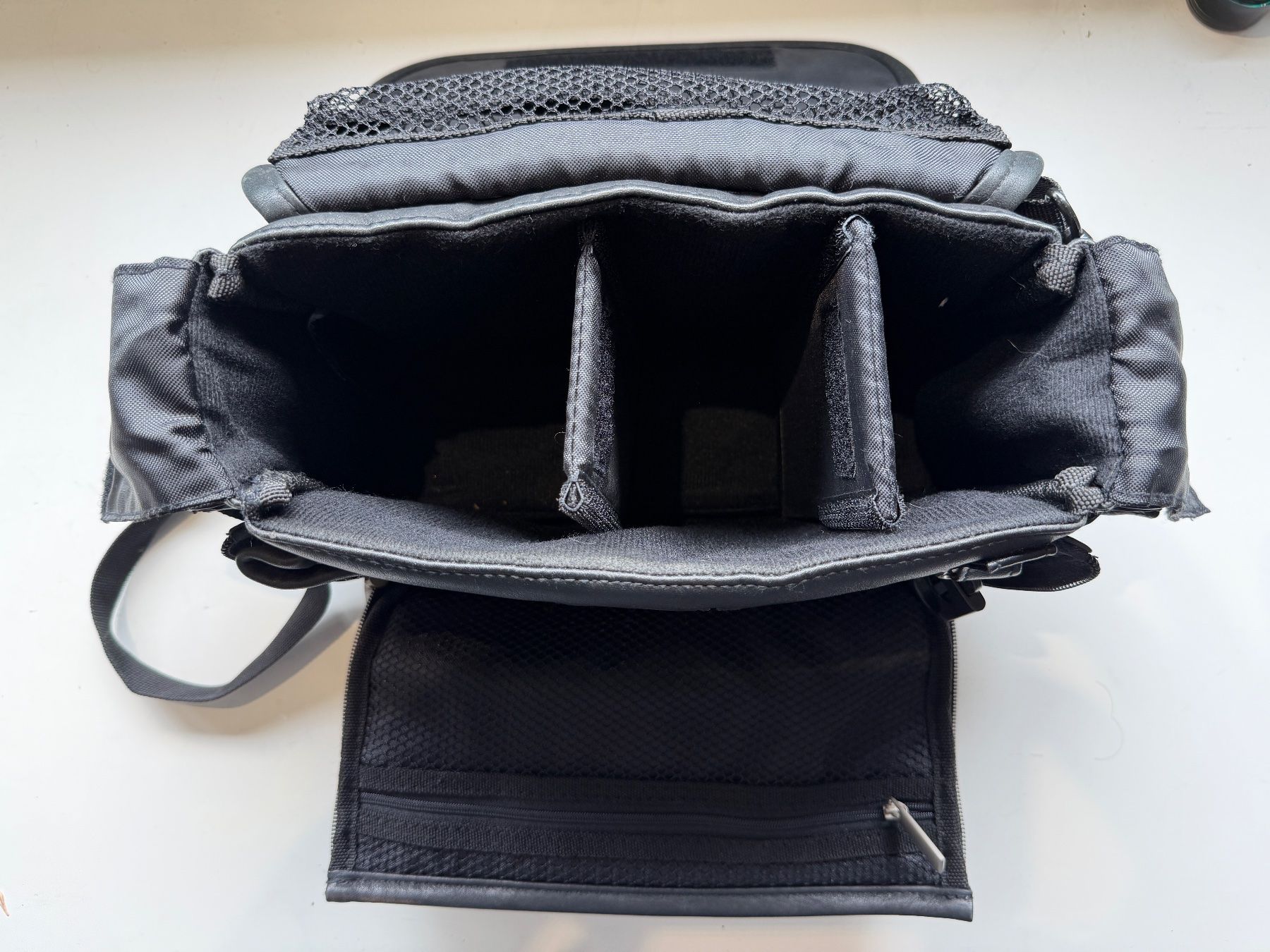 Borse: HASSELBLAD XPAN Original Ledertasche – Usato da Wettingen venduto da Ansaja 5