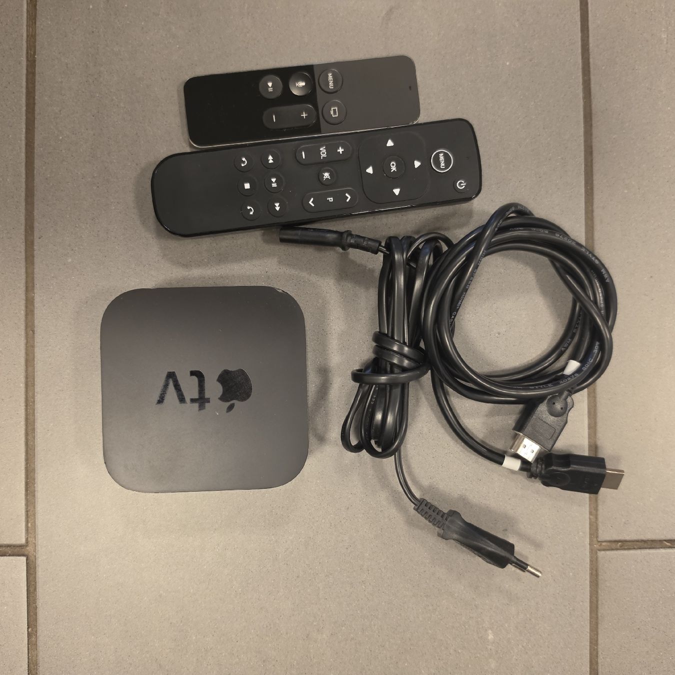 Apple Systèmes audio & multimédias: Apple TV HD – D'occasion à Suhr par mhar5034