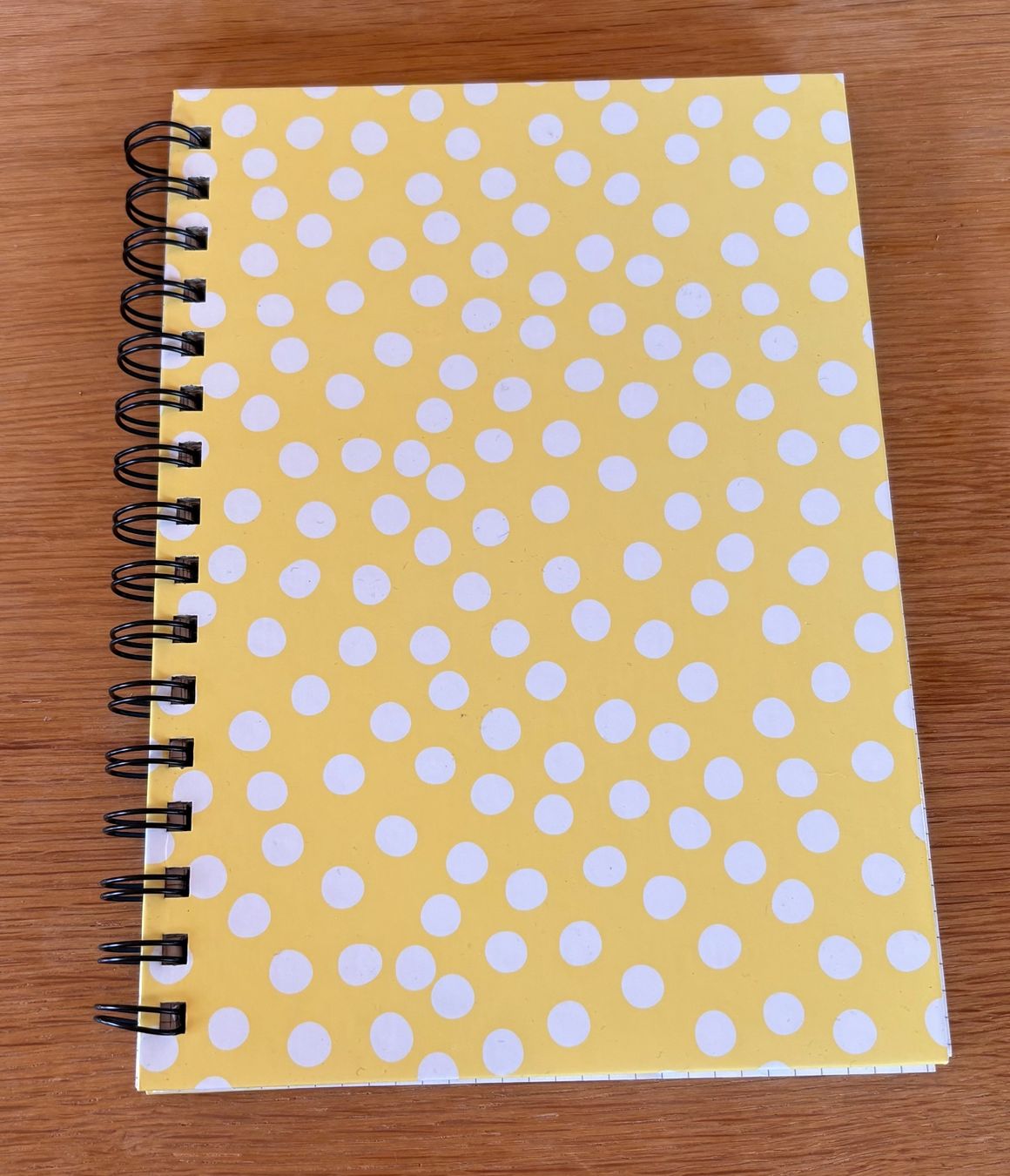 Schreibblöcke: Notizbuch / Ringheft Polka Dots,Hardcover – Neu (gemäss Beschreibung) aus Siblingen von Vany_McDougall 4