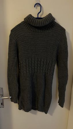 Warmer Strick-Pulli mit Rollkragen, super für den Winter!