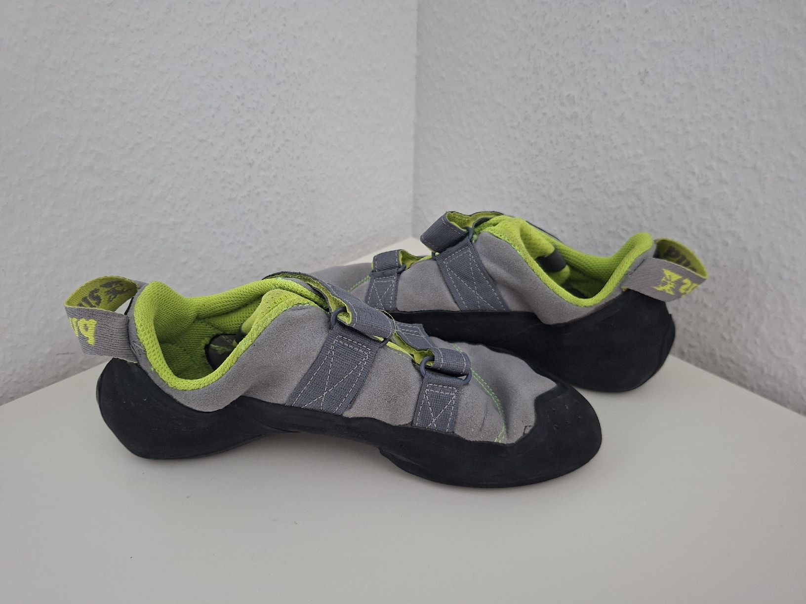 Decathlon Scarpe da uomo: Simond Rock+ Grey Kletterschuhe EU 41 – Usato da Pieterlen venduto da jak_c2lj 5