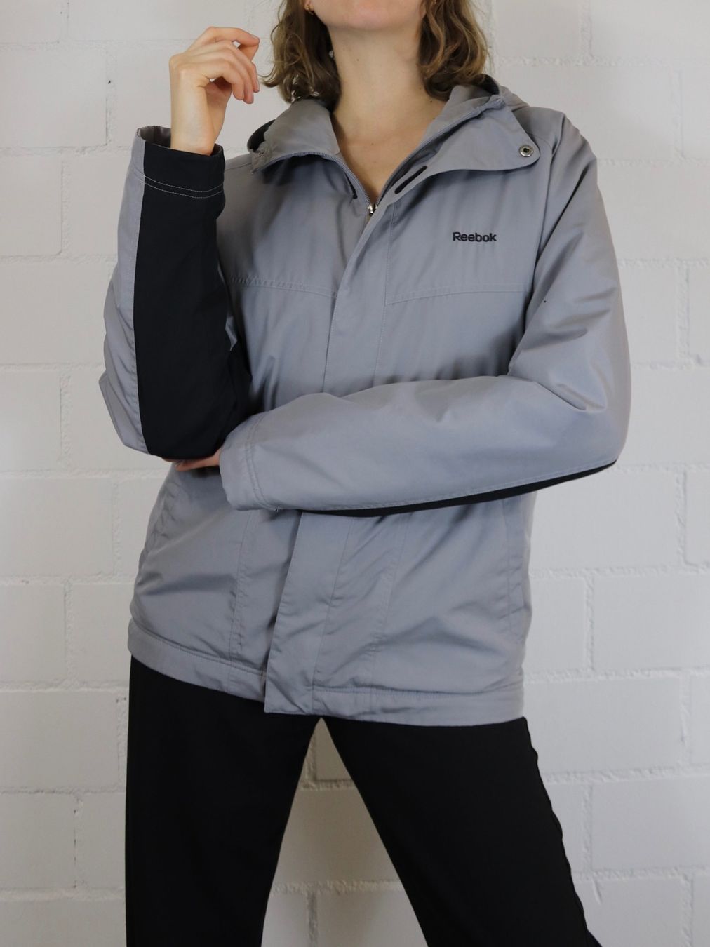 Reebok Giacche: Vintage Reebok Übergangsjacke | L – Usato da Widnau venduto da flottifetze 3