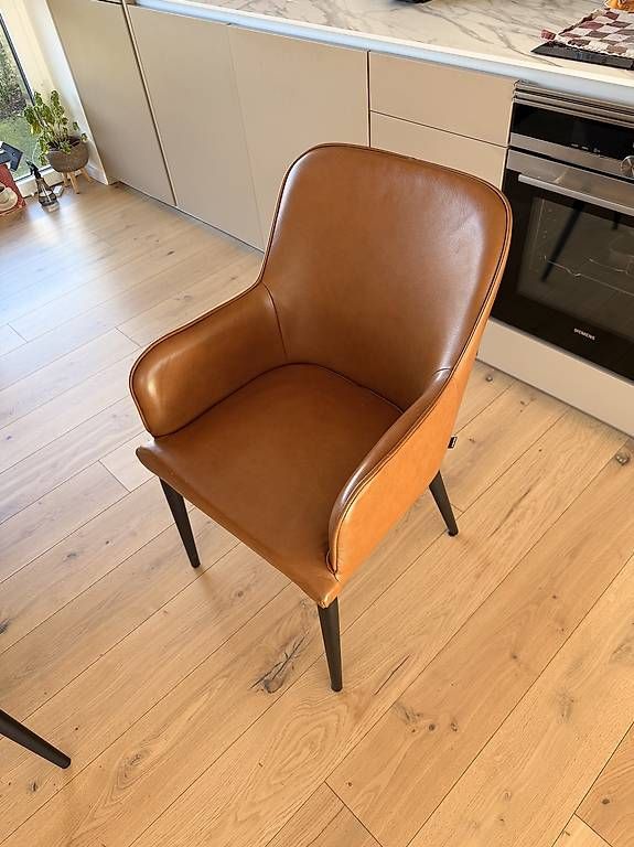 Tavoli: Table Ronde Pfister Extensible + 4 Chaises – Usato da Vandoeuvres venduto da phi_l57p 4