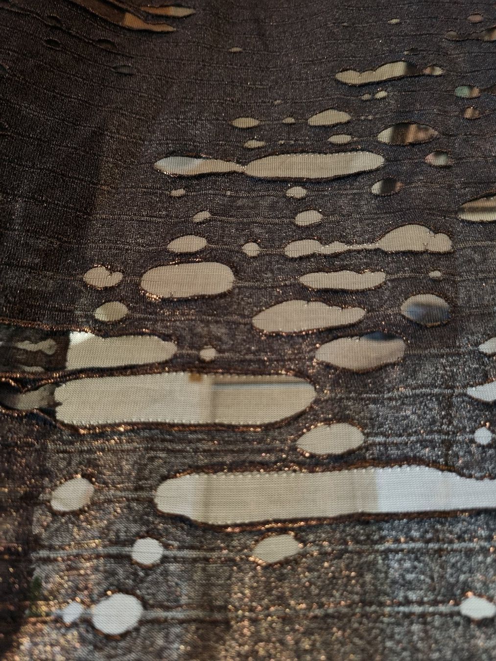 Tessuti: Stoff exklusiv 150 x 140 cm – Nuovo e nell'imballaggio originale da geroldswil venduto da Gumball1 1