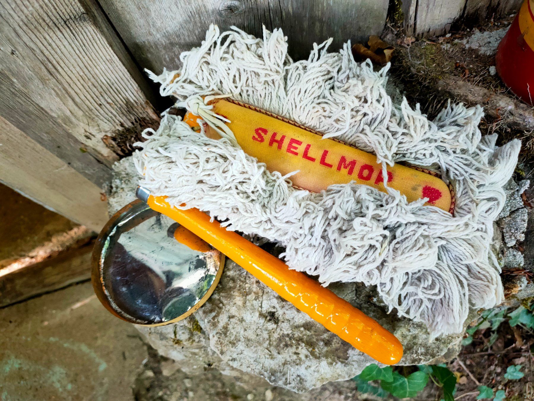Shell Sonstiges zum Sammeln & Seltenes: Shell lustreuse – Gebraucht aus Bretonnières von Minigab 3