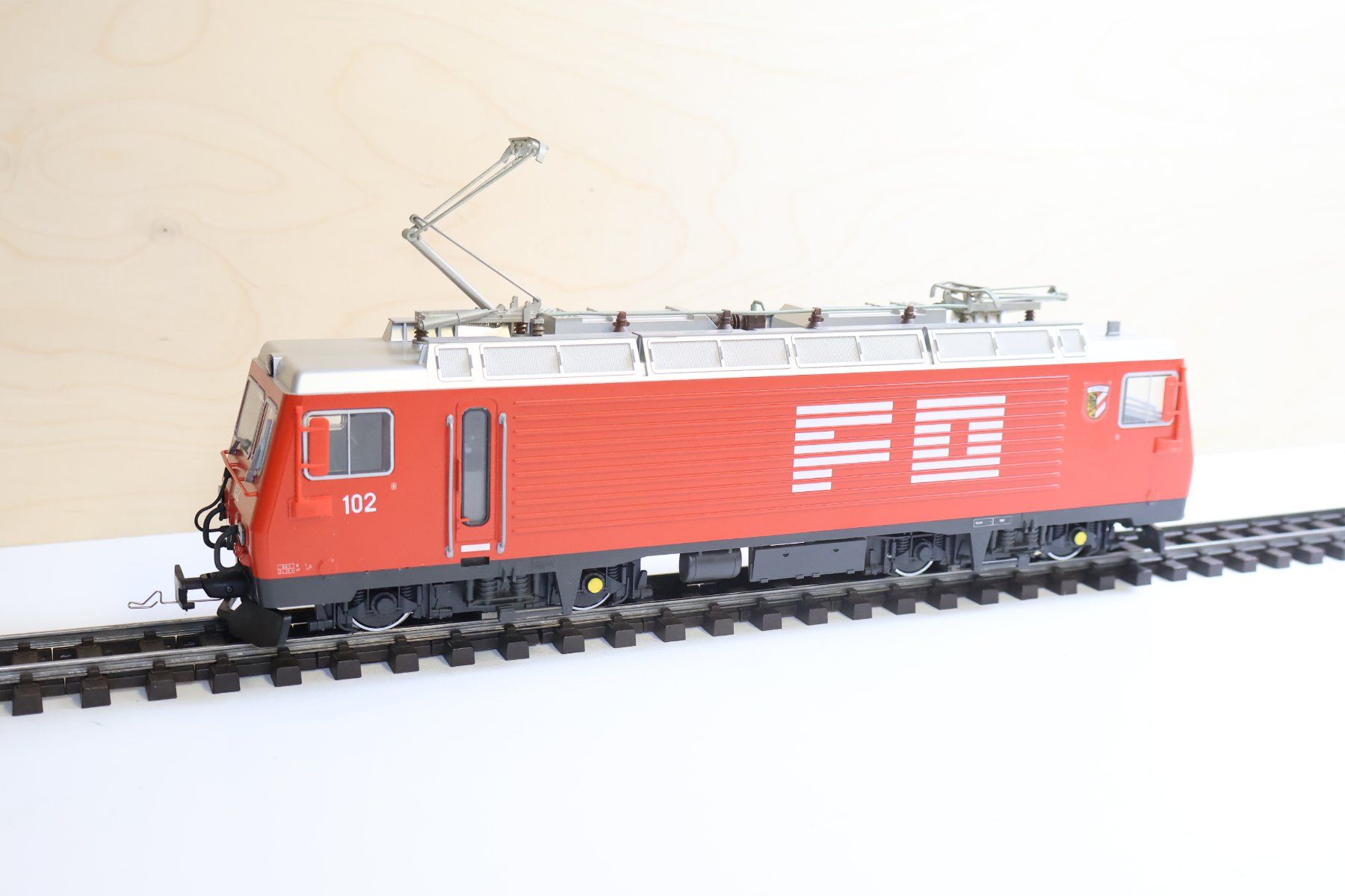 Fama Trains électriques: FAMA Alpenbahn FO Zahnrad E-Lok - 0m – D'occasion à Winterthur par Monstera 5