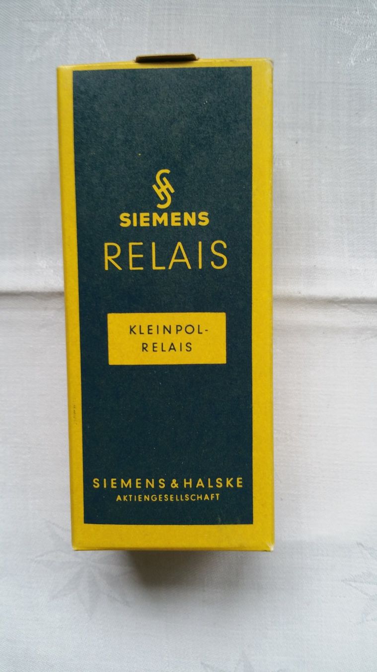 Siemens Interruttori: Siemens Kleinpolrelais – Nuovo (secondo la descrizione) da Bäretswil venduto da ricoric