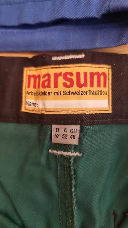 Pantaloni: Kurze Arbeitshose – Usato da Niedergösgen venduto da 7591 1