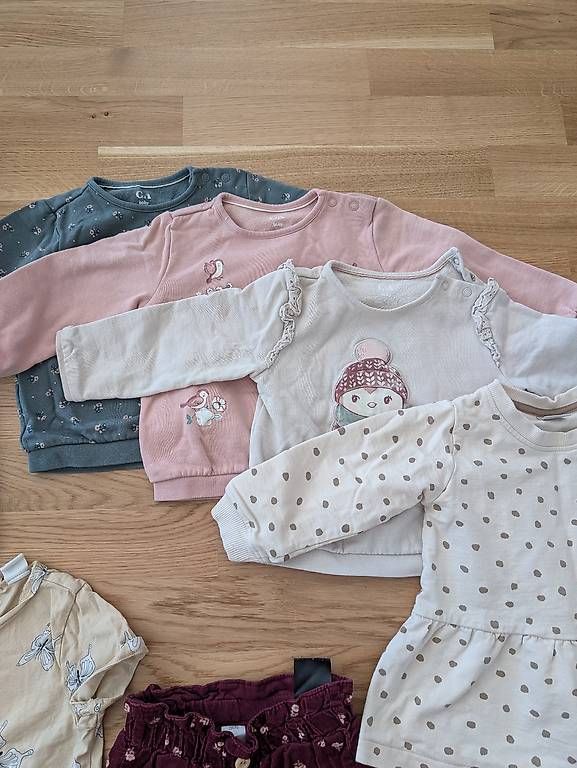 Lotti & Set di vestiti: Kleider set 86 – Usato da Root venduto da vin_wr2l 1