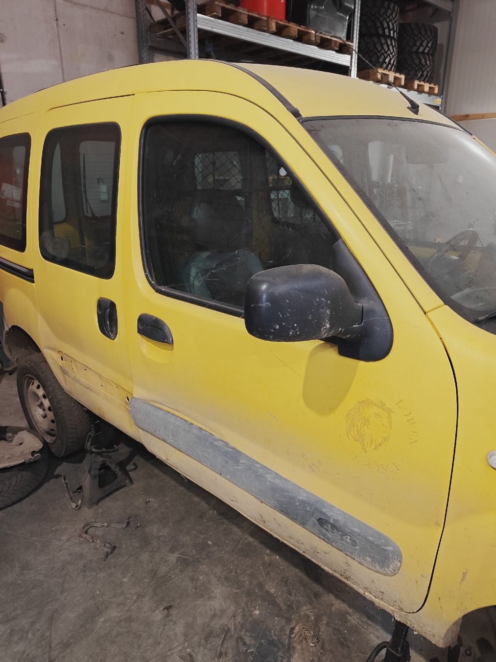 Renault Autos: Kangoo 1.6 4x4 – Défectueux à Montricher par Timoad 1