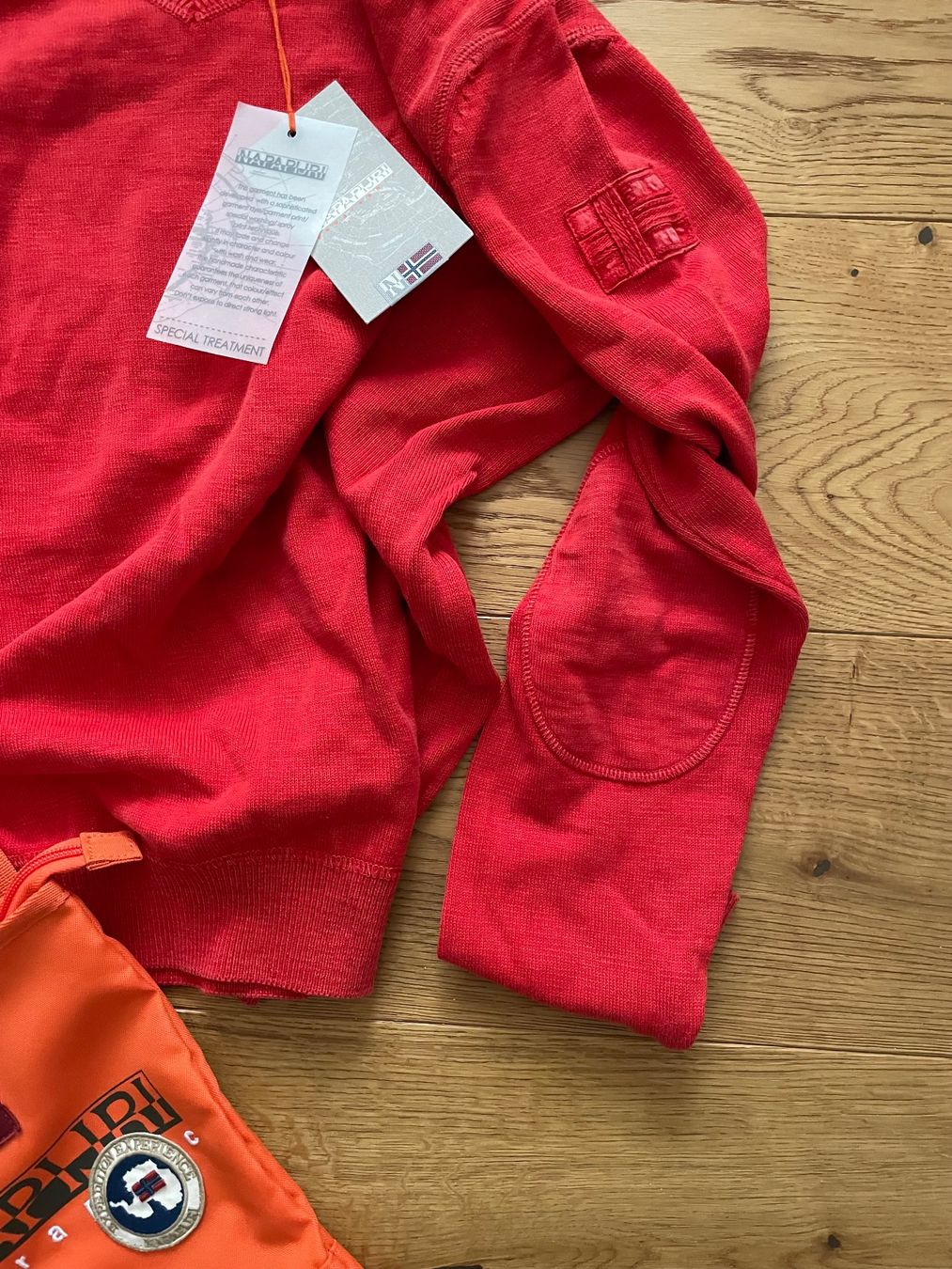 Napapijri Maglioni & Felpe: Napapijri Pulli & Tasche - Grösse L – Nuovo e nell'imballaggio originale da Weisslingen venduto da Espenmoos79 1