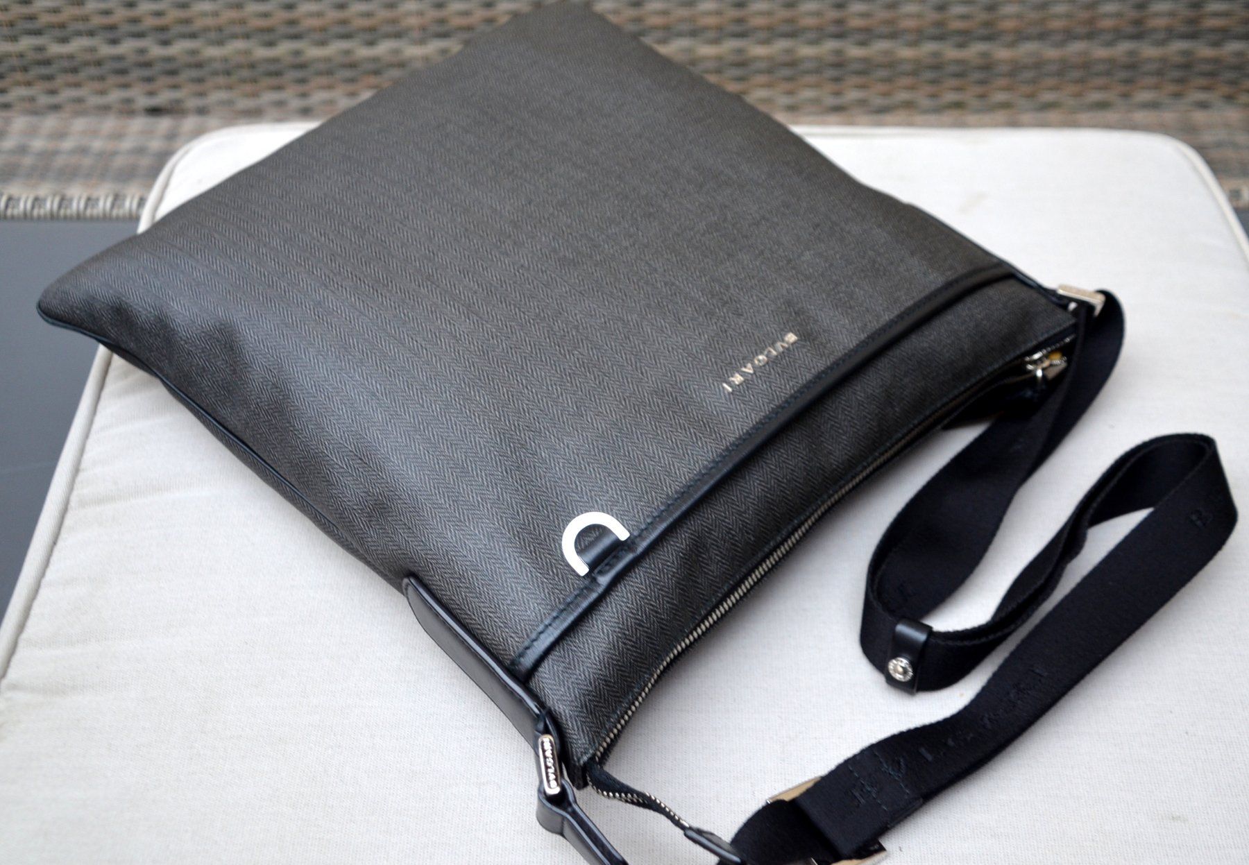 Bulgari Taschen: Bvlgari Tasche / sac Messenger – Gebraucht aus Collonges von arashee 2