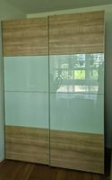 Kleiderschrank 