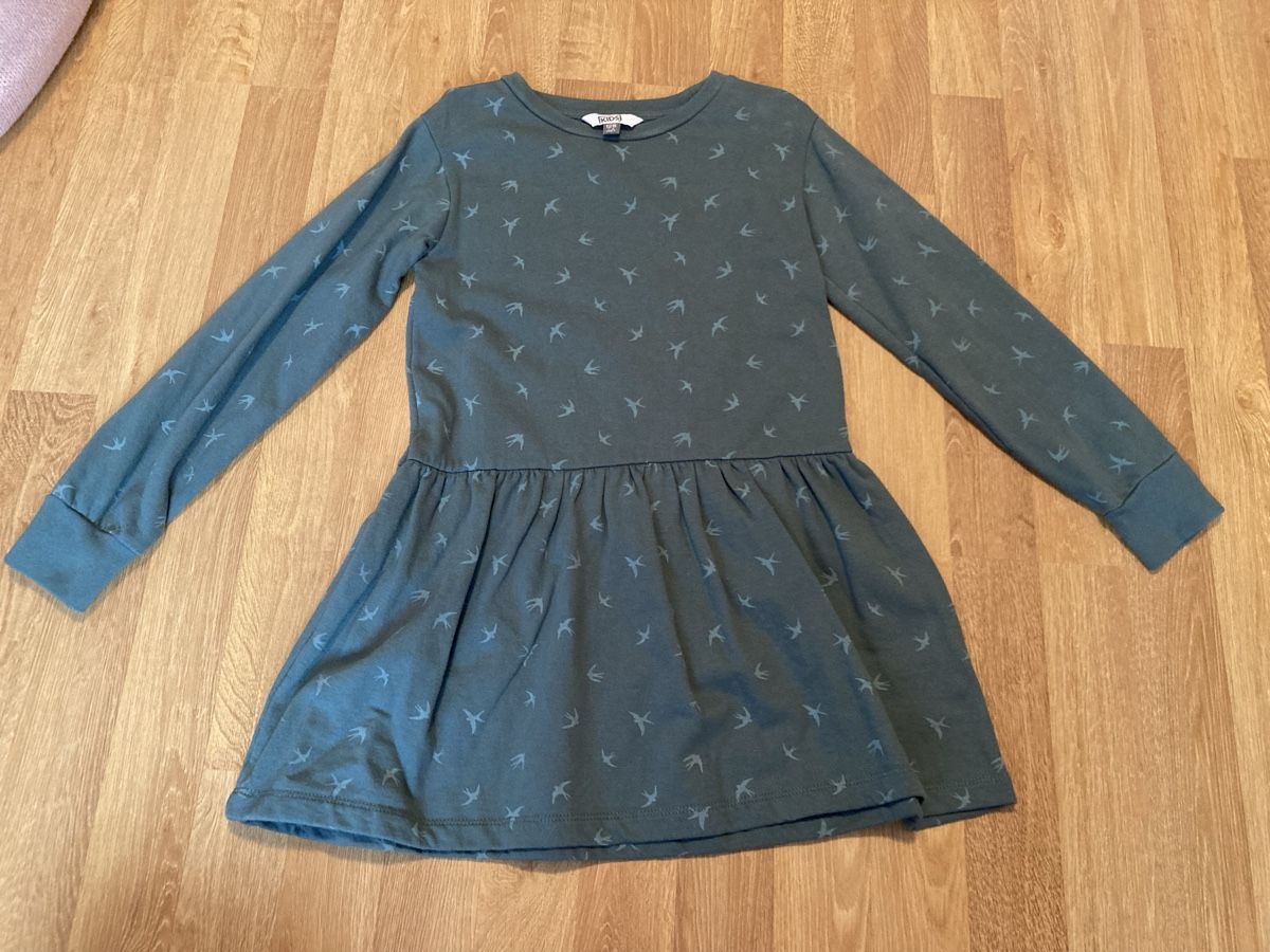Vestiti & Gonne: Langarmkleid Gr. 128 – Usato da Emmenbrücke venduto da JJ_89