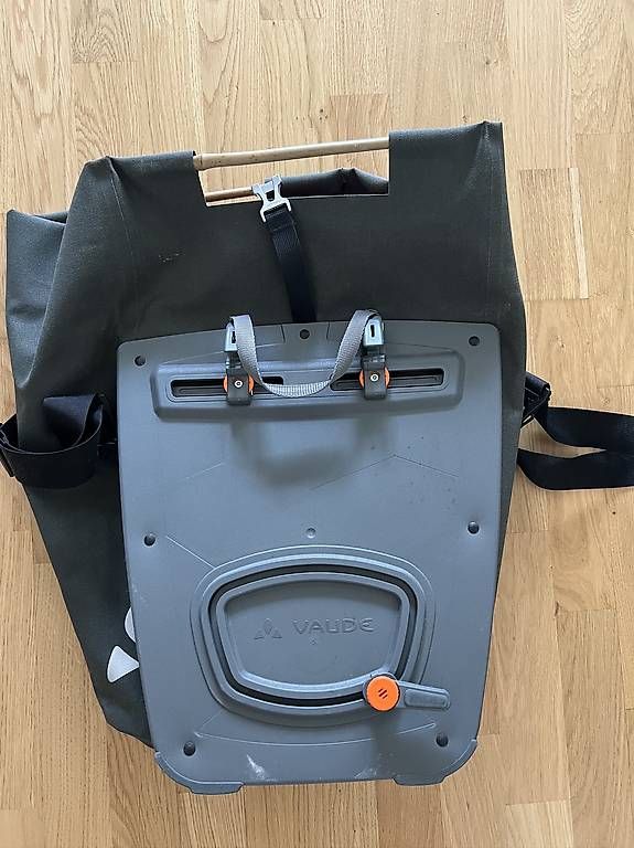Vaude Borse: Vaude Fahrradtasche Aqua Back – Usato da Dübendorf venduto da jasminabegg 1