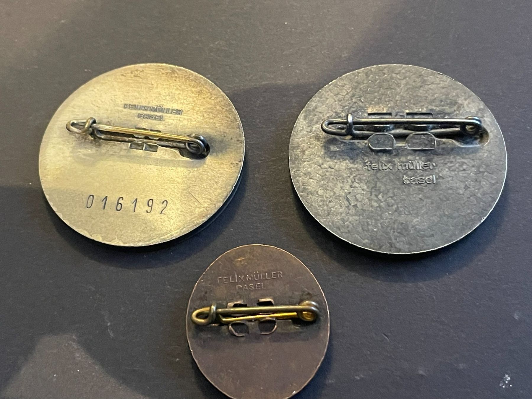 Placchette & Badge: Basler Festplaketten – Usato da Aarburg venduto da glaibasel57 1