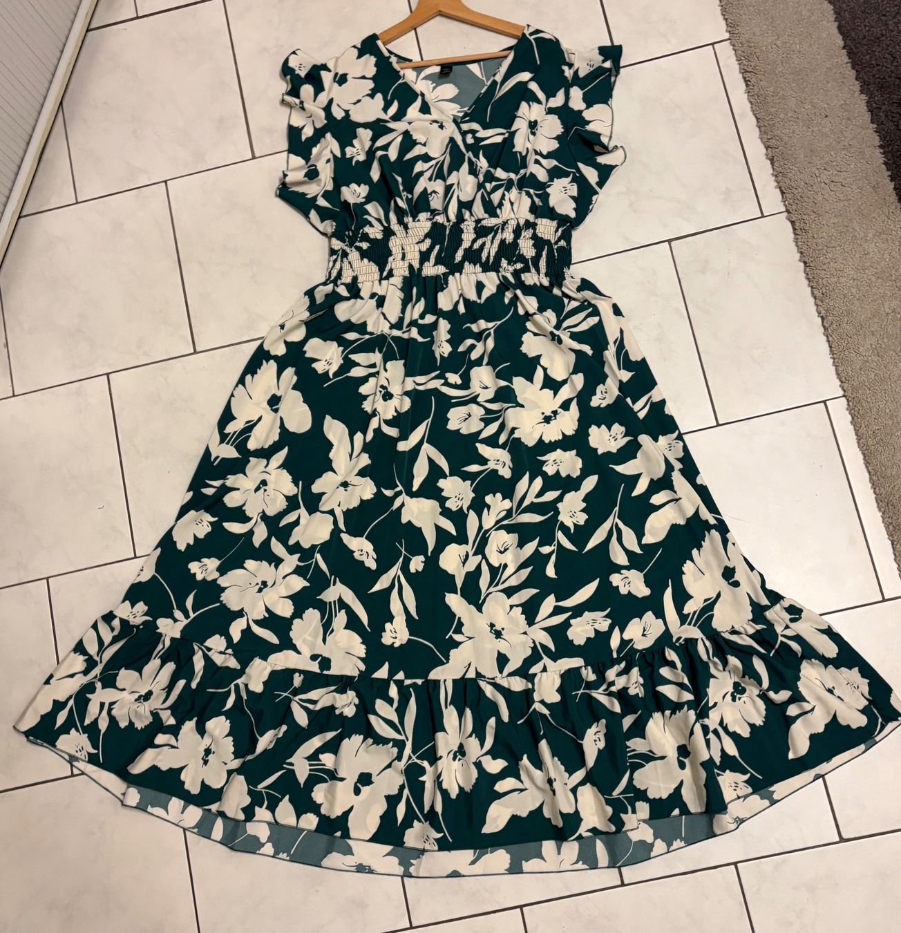 Vestiti: Sommerkleid – Nuovo (secondo la descrizione) da Basel venduto da tif_m2h6