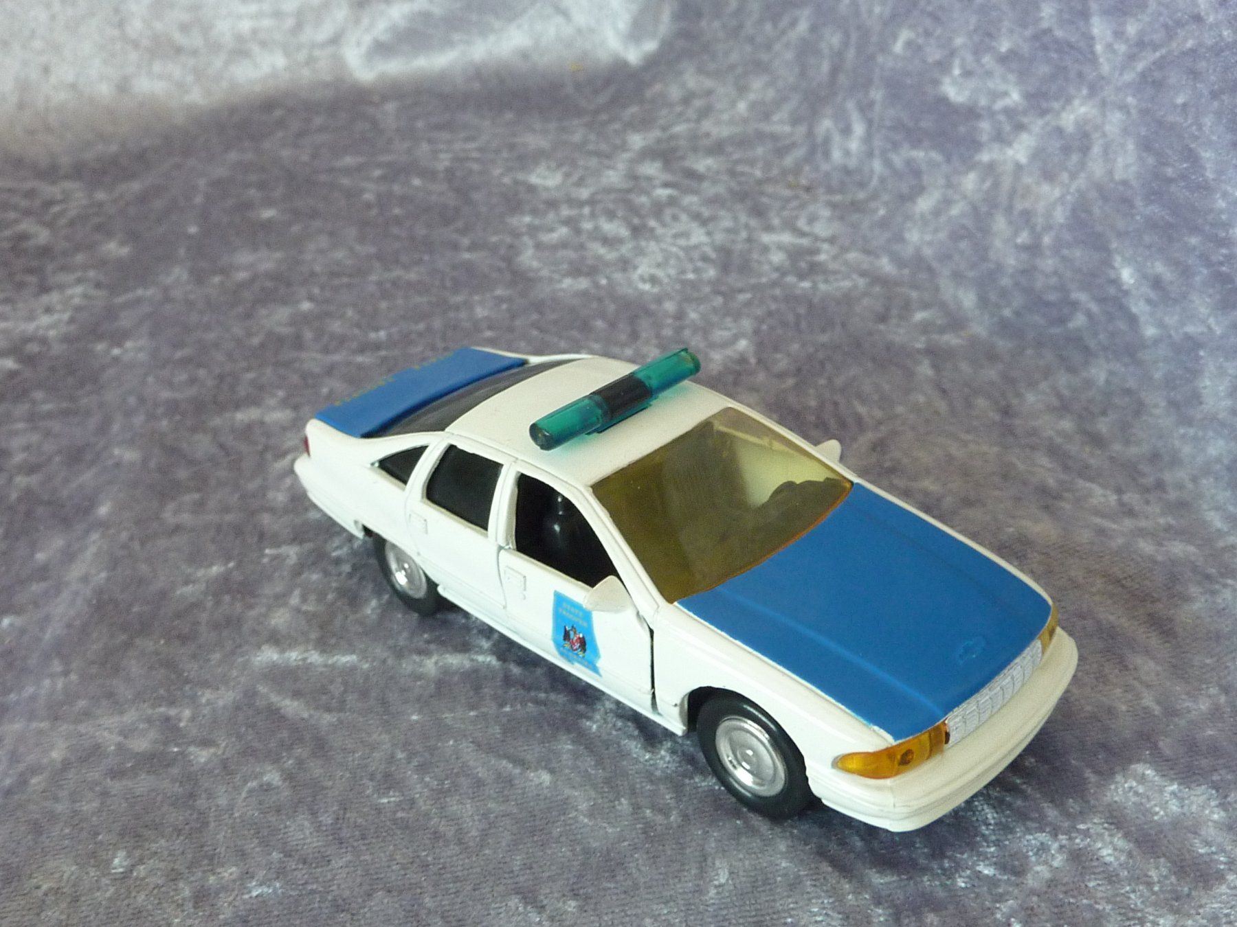 Chevrolet Modellini d'auto: Chevrolet Caprice State Trooper Alabama – Usato da Dürrenäsch venduto da modellautos4you 3