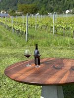 Holztisch, Betonsockel, Handmade Unikat!