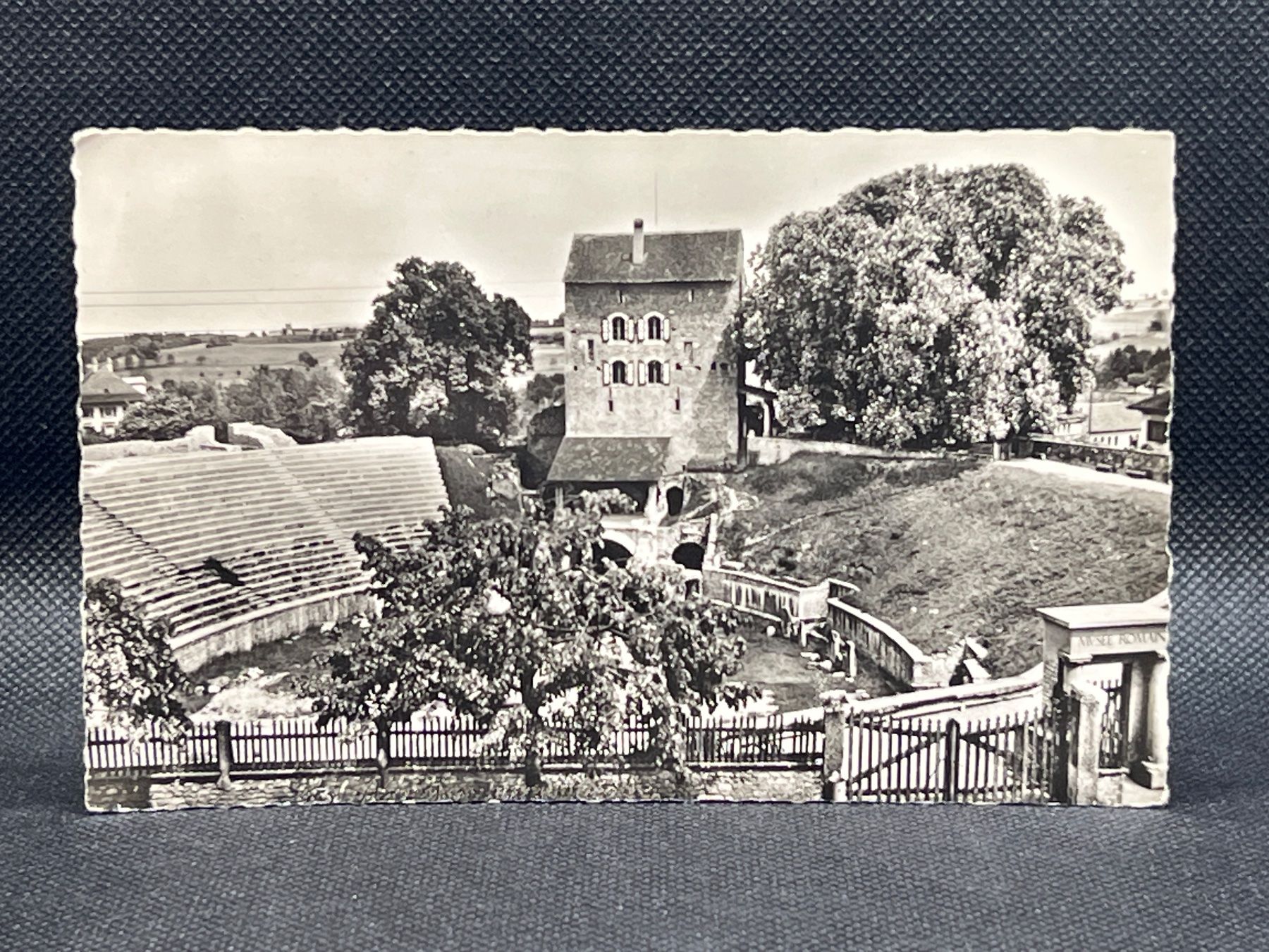 Cartoline postali: Avenches, l'amphithéâtre – Usato da Widnau venduto da Brusi9