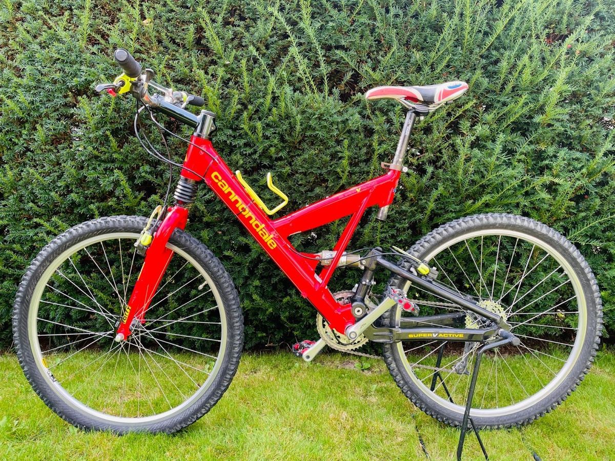 Cannondale Biciclette: Cannondale Super V3000 – Usato da Oftringen venduto da Sava06 1