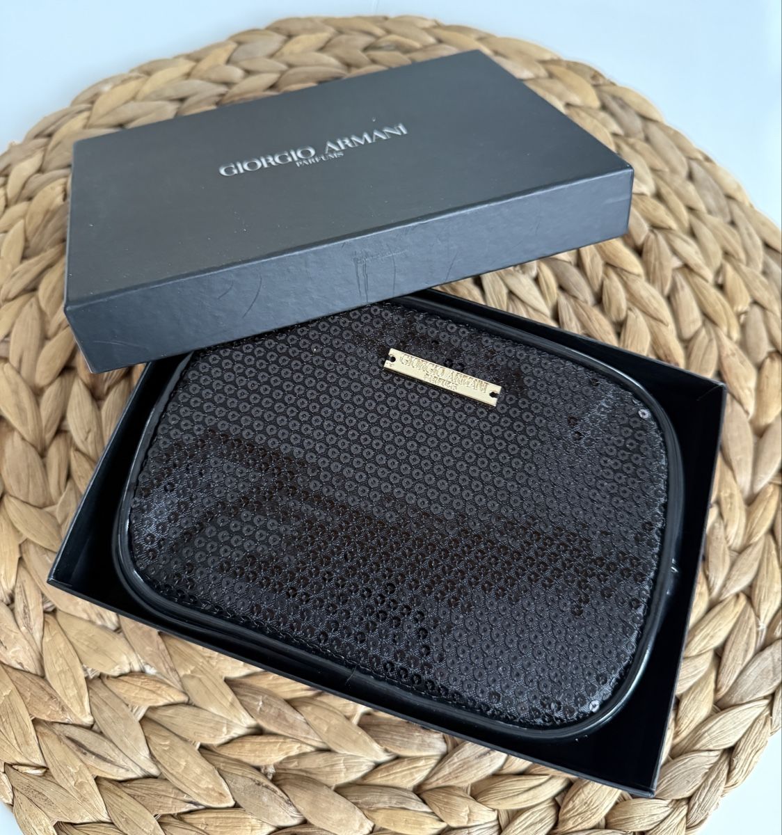 Custodie per cosmetici: Giorgio Armani Kosmetiktasche NEU – Nuovo e nell'imballaggio originale da Glattfelden venduto da ilamas