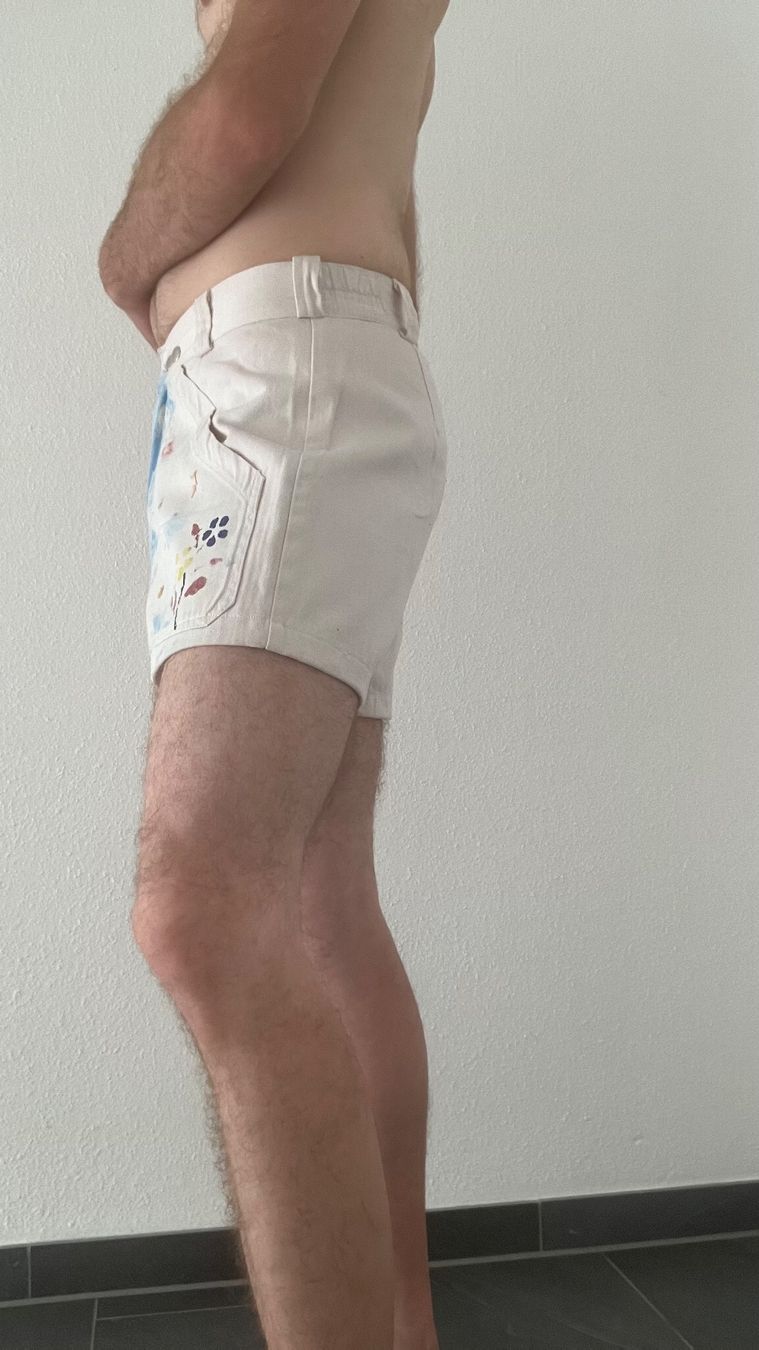Pantaloni: Arbeitskleidung sehr kurze Hose Gr.S – Usato da Bettwiesen venduto da Zustand57