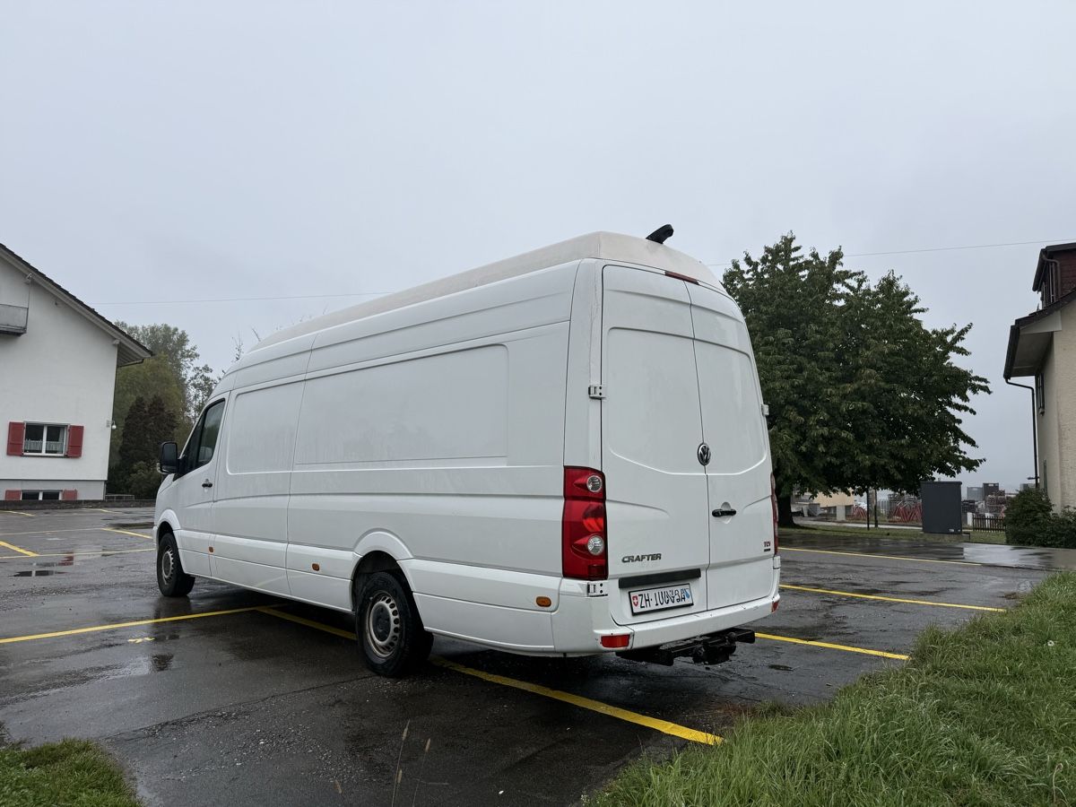 VW Nutzfahrzeuge: VW Crafter Langversion TDI 2017 – Gebraucht aus Zürich von BES_9cz6 5