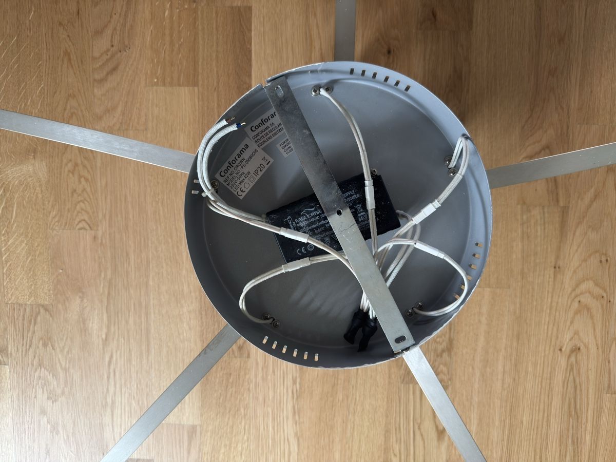 Kronleuchter & Deckenlampen: LED Lampe mit geschwungene Leuchtelemente – Gebraucht aus Regensdorf von andik 2