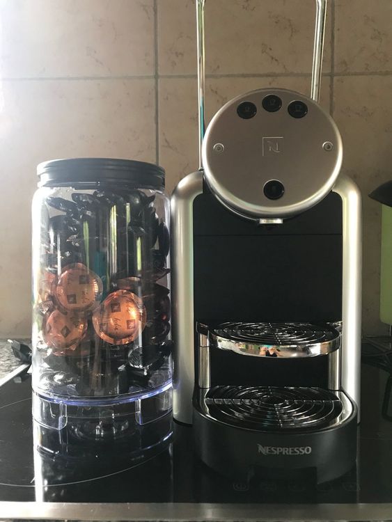 Machine à café Nespresso PROFESSIONNEL Zenius (Gebraucht) in Les ...