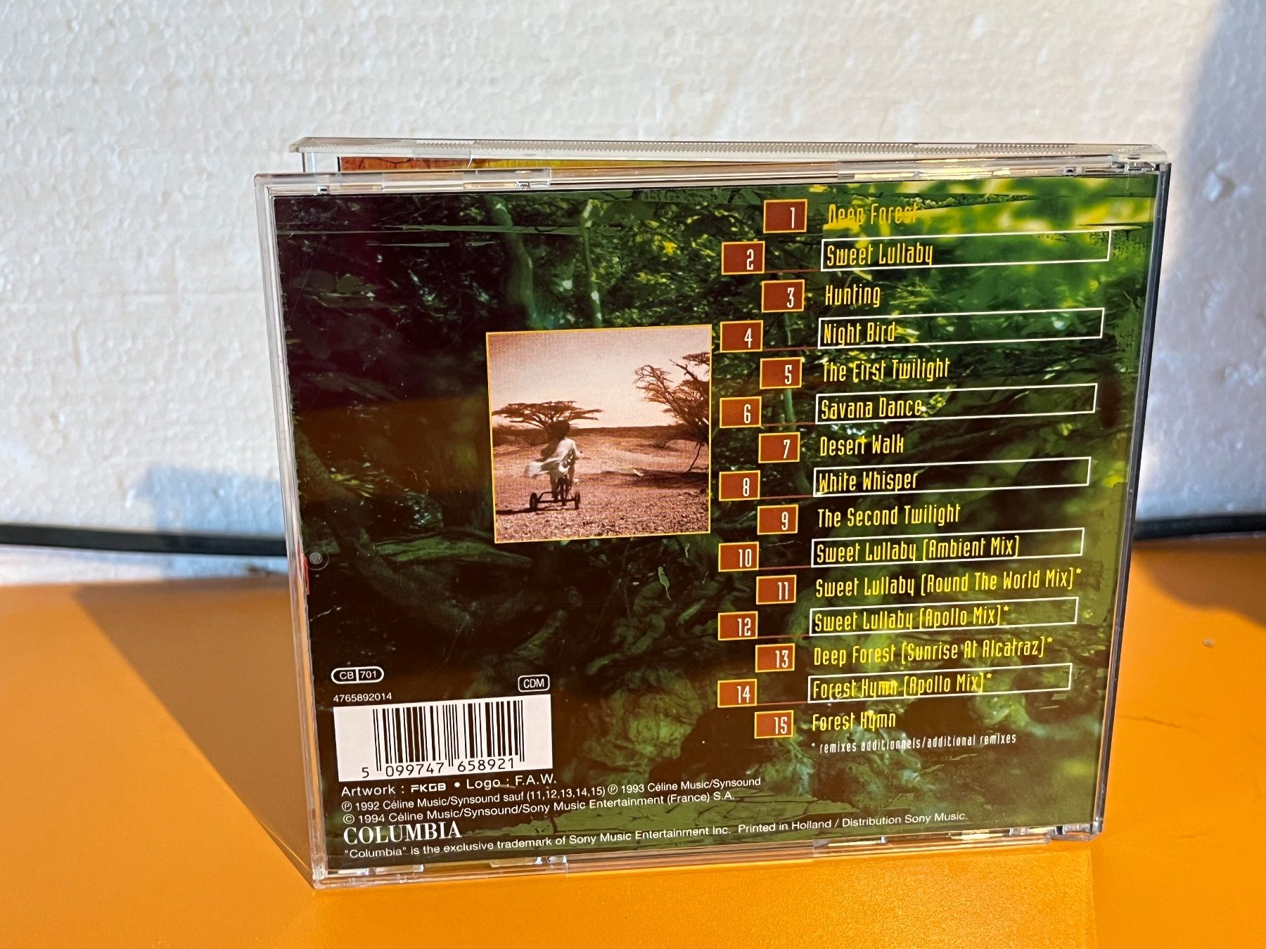 CD: Deep Forest - World Mix - SR14 – Usato da Küsnacht ZH venduto da Internetradio 1
