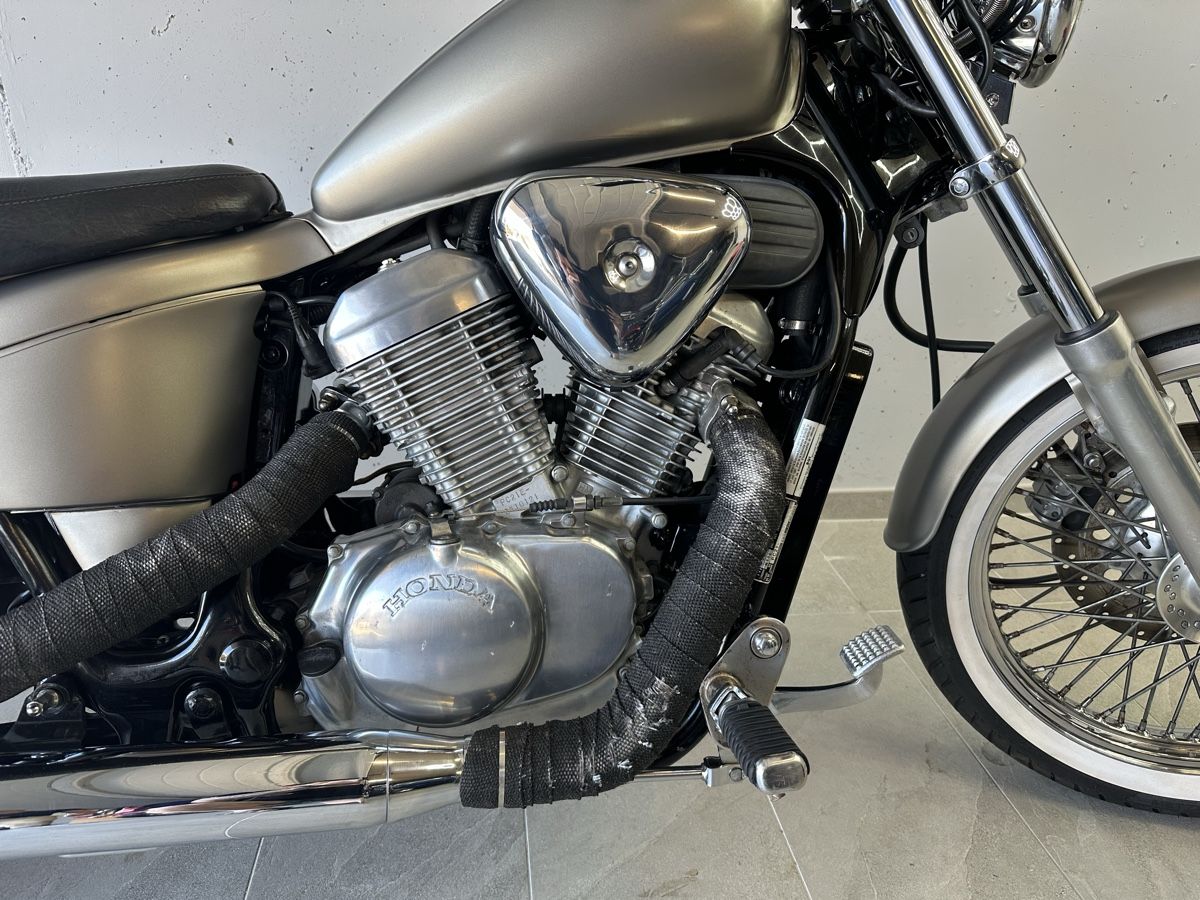 Honda Altro: Honda Shadow 600 Bobber – Usato da Pringy venduto da Antoine512ENJ 2