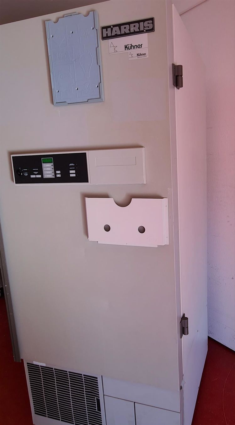 Accessori da laboratorio: Harris Lab Freezer Model DLT-17V-85-V14 – Usato da Niederdorf venduto da LeptonAG_Labor 3