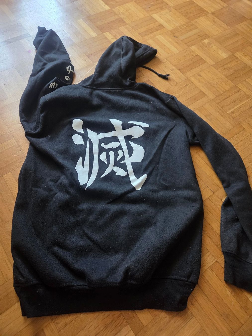 Pullover & Sweatshirts: 2 Hoodys Gr. M – Gebraucht aus Basel von grandfamily 2
