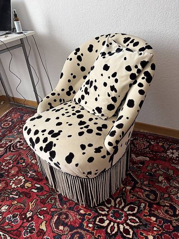 Divani: Kleines Sofa mit Muster – Usato da Léchelles venduto da Ramely17 1