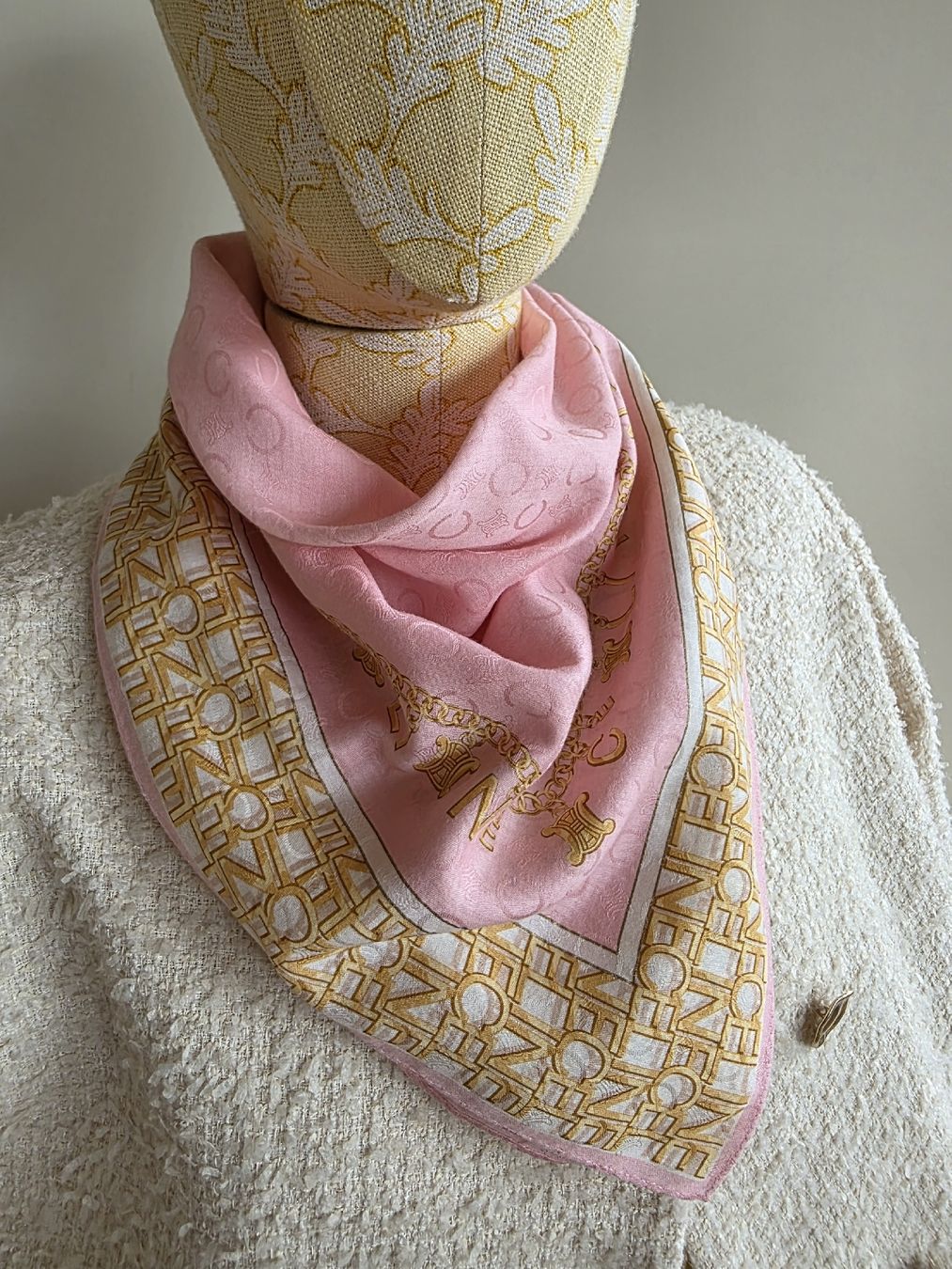 Celine Foulard & Sciarpe: Céline Baumwolltuch 58 × 58 cm – Nuovo (secondo la descrizione) da Zürich venduto da LIMAR 1