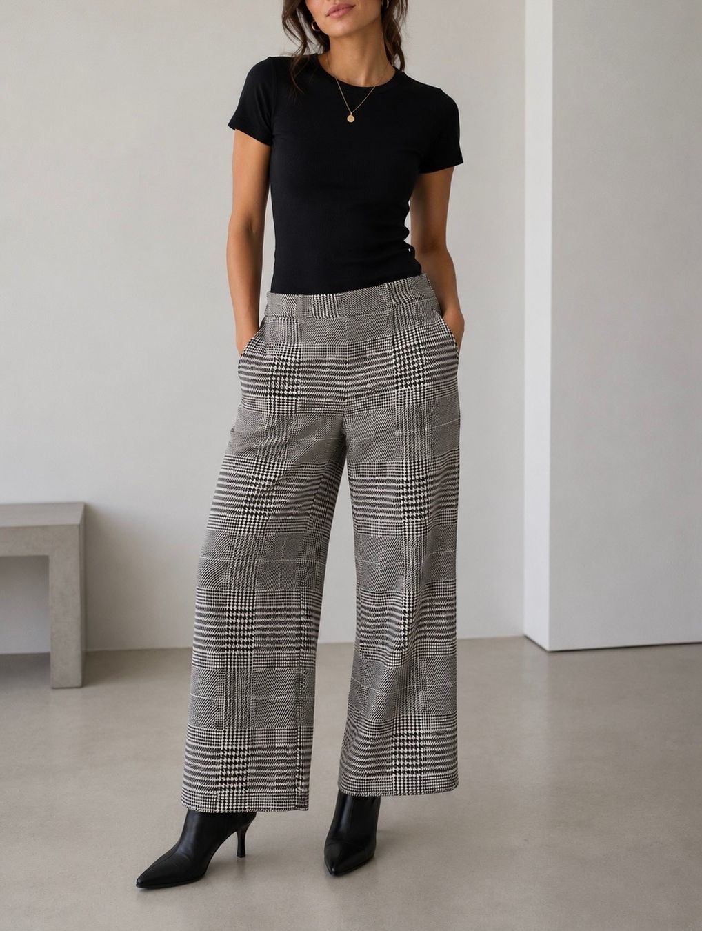 Pantaloni: H&M Hose kariert Gr. 42 – Usato da Bottmingen venduto da ana_5hrv