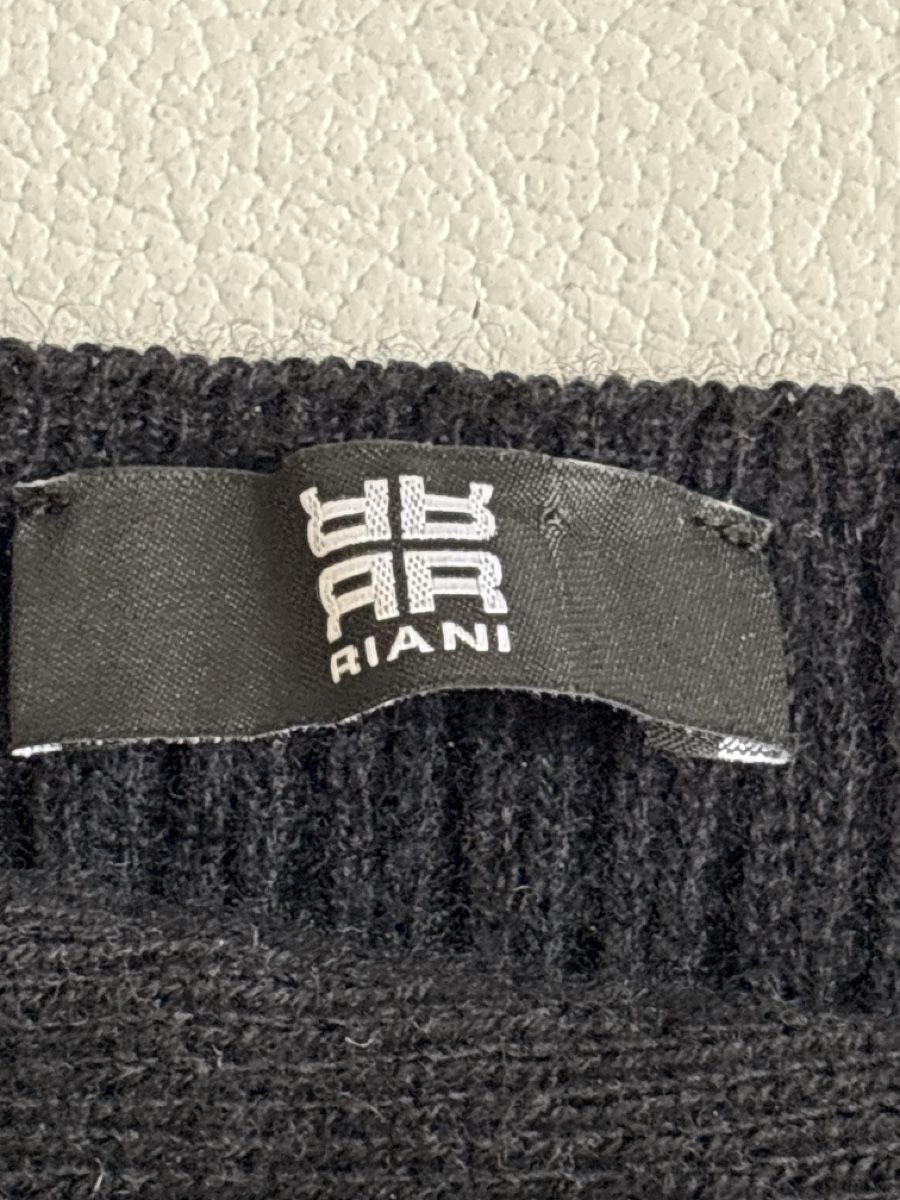 Riani Pulls & Sweat-shirts: Schwarzer Riani Strickpullover, – D'occasion à langenthal par rundholz7 4