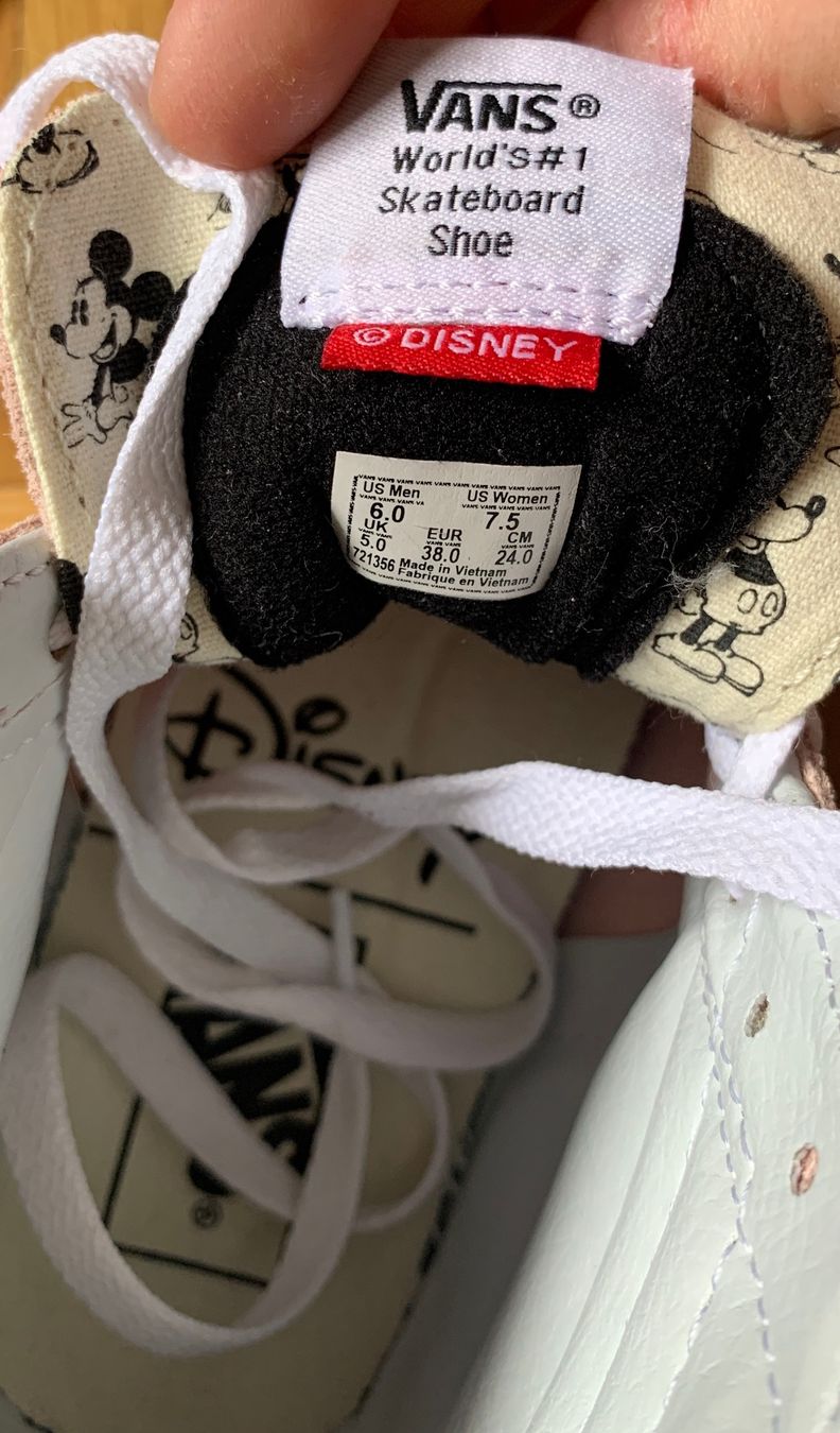 Vans Herrenschuhe: Vans SK8 - hi Disney Schuhe – Gebraucht aus Zürich von Sashkica 4